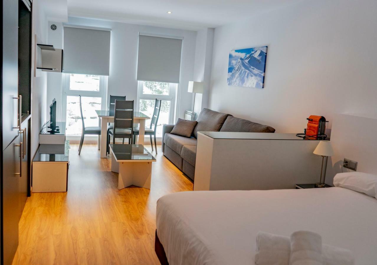 Luxury The Lodge Arinsal Ribasol Park 外观 照片